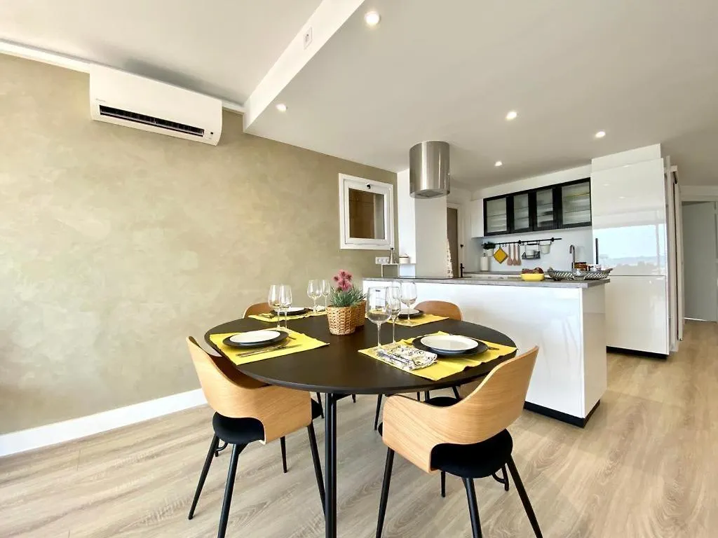 Les Orenetes L'Estartit Apartment